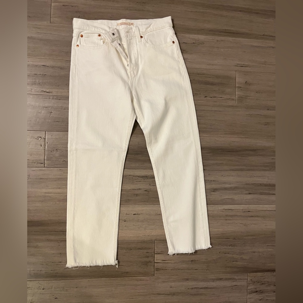 Levi wedgie straight white jeans,